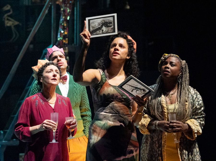 Photos: BALLET SHOES At National Theatre  Image
