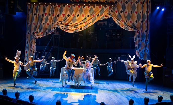 Photos: BALLET SHOES At National Theatre — photo 15 of 18