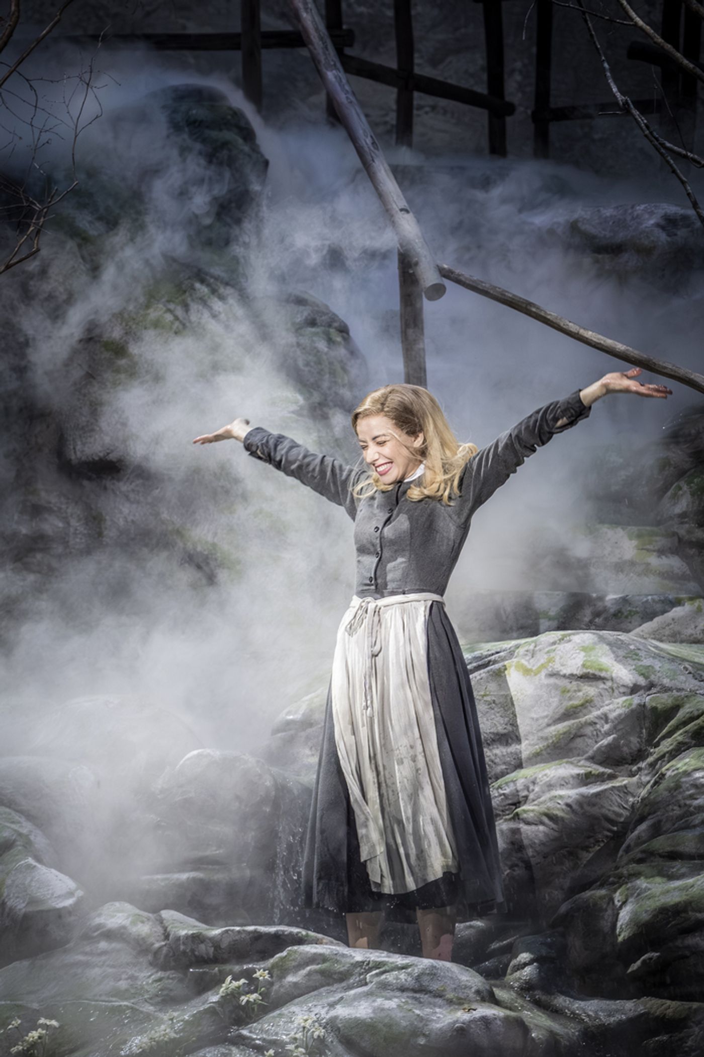 Photos: THE SOUND OF MUSIC At Curve Leicester  Image