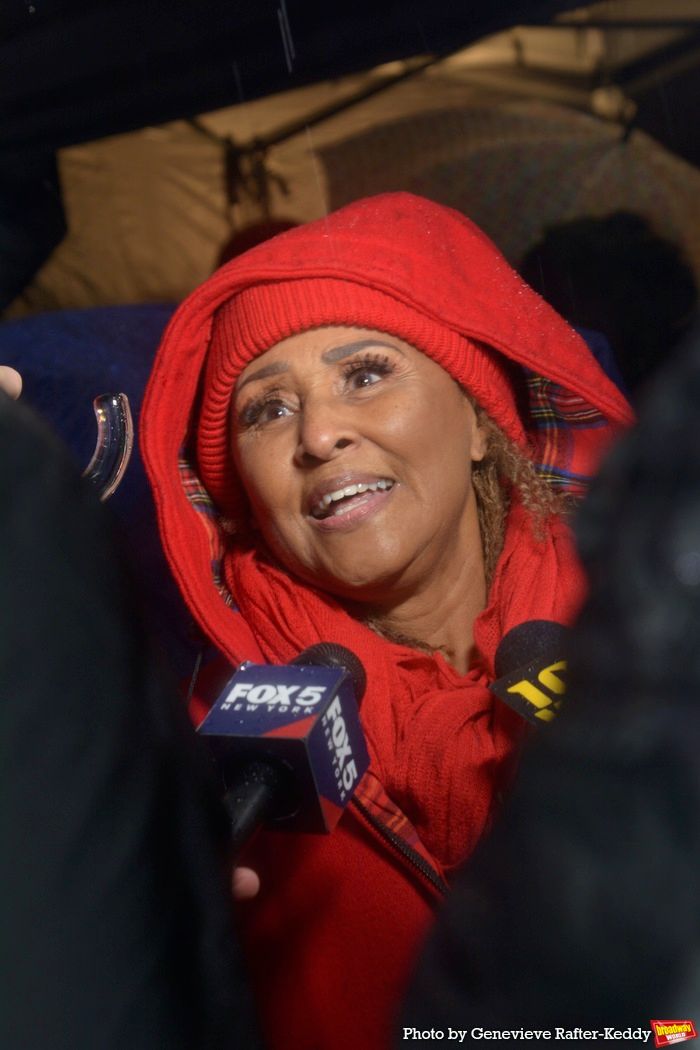 Photos: Jonathan Groff, Sarah Hyland and More Rehearse for Macy’s Thanksgiving Day Parade 2025  Image