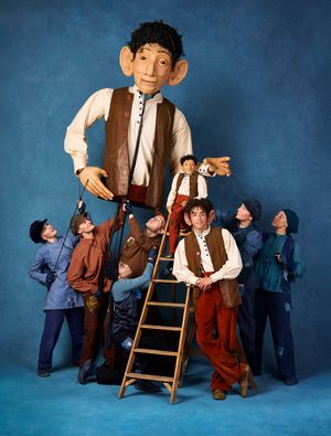 Elisa de Grey, Shaun McCourt, Aki Nakagawa, Ben Thompson, John Leader, Ailsa Dalling and Onioluwa Taiwo @ BroadwayWorld Elisa de Grey, Shaun McCourt, Aki Nakagawa, Ben Thompson, John Leader, Ailsa Dalling Photo