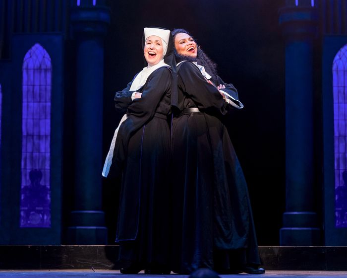 Photos/Video: SISTER ACT at Drury Lane Theatre — photo 5 of 11