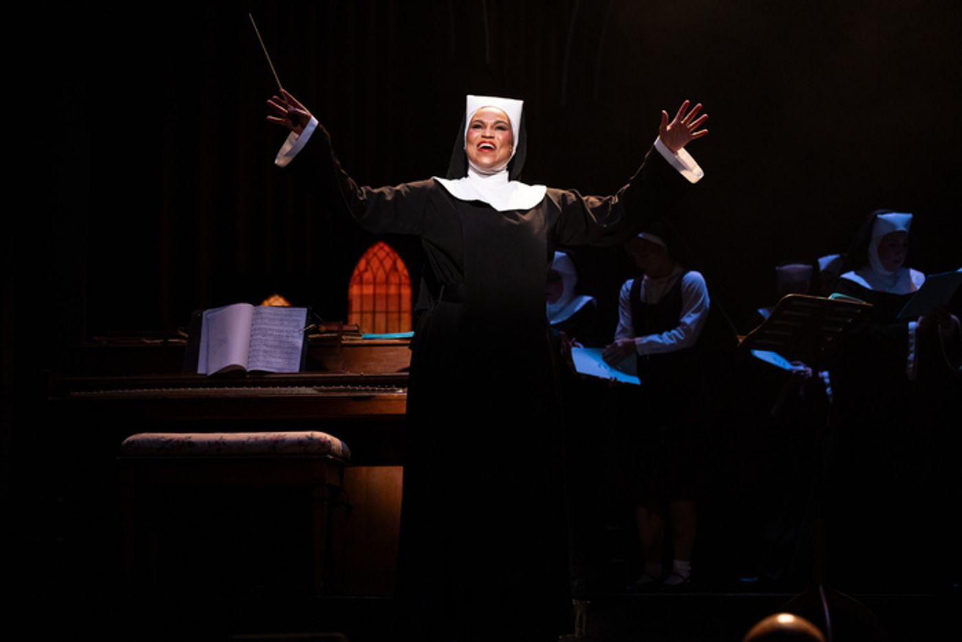 Photos/Video: SISTER ACT at Drury Lane Theatre Photos/Video: SISTER ACT at Drury Lane Theatre Image