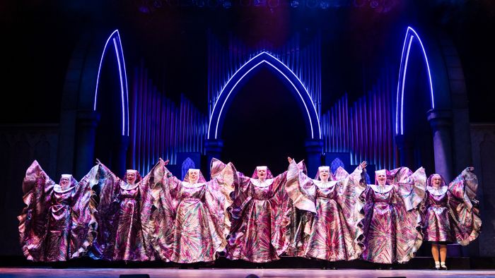 Photos/Video: SISTER ACT at Drury Lane Theatre — photo 9 of 11