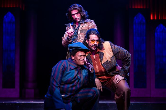 Photos/Video: SISTER ACT at Drury Lane Theatre — photo 11 of 11