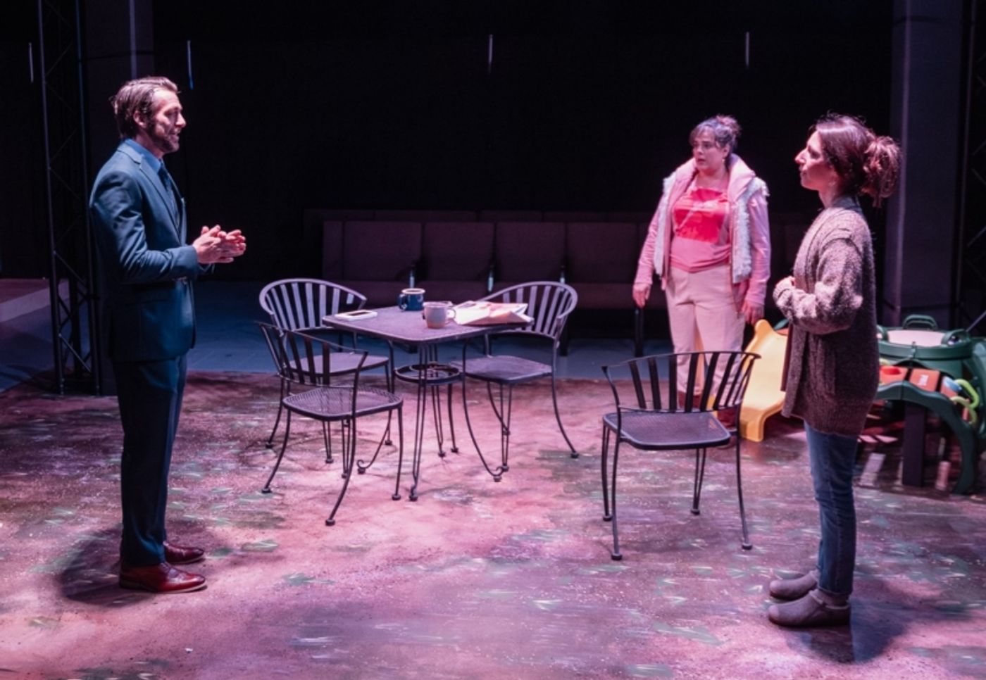 Review: CRY IT OUT BY MOLLY SMITH METZLER at Little Fish Theatre  Image