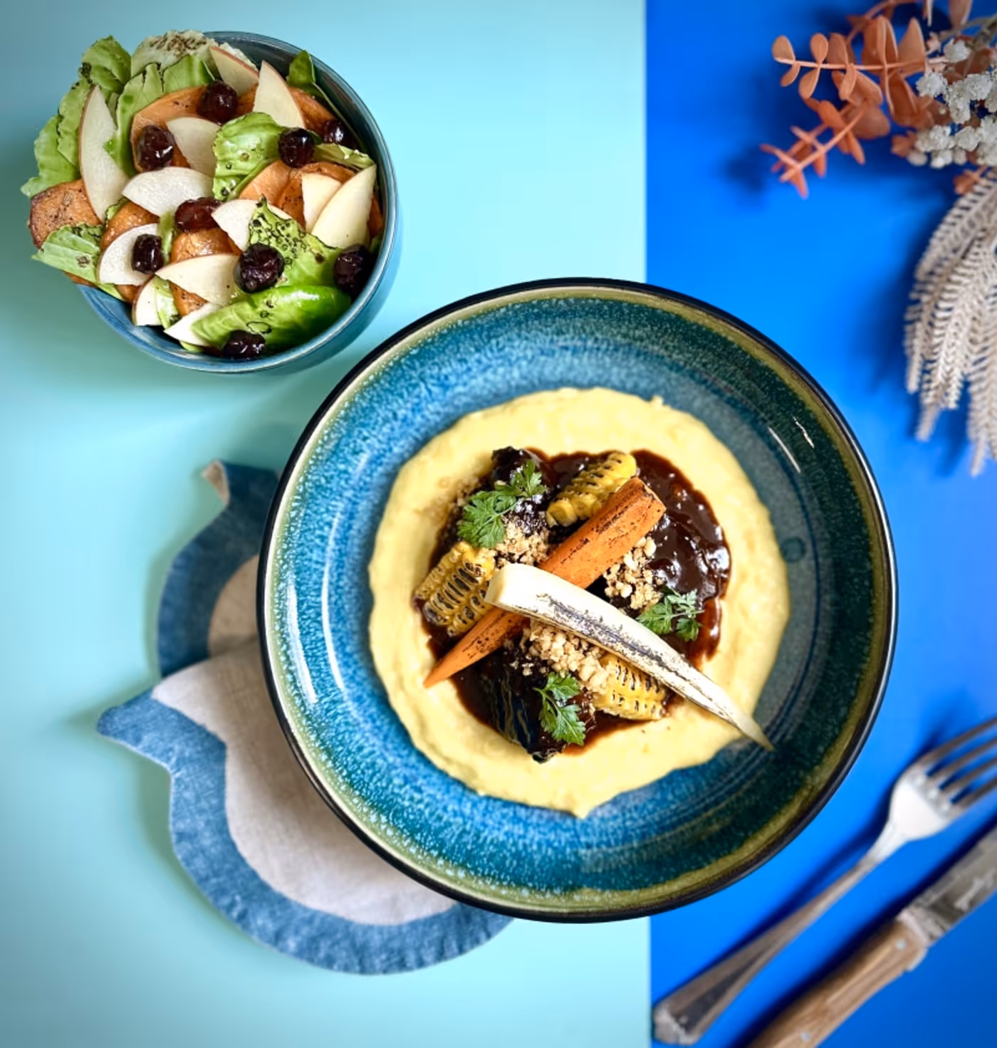 Review: NUTCRACKER NOIR, Protein Studios  Image