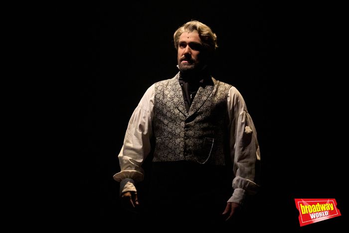 PHOTOS: LOS MISERABLES se presenta en el Teatro Apolo de Madrid  Image