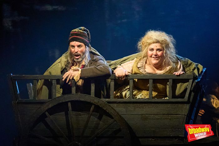 PHOTOS: LOS MISERABLES se presenta en el Teatro Apolo de Madrid  Image