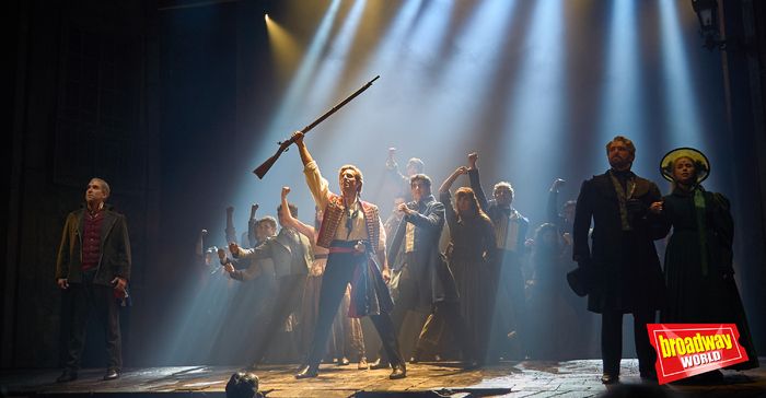 PHOTOS: LOS MISERABLES se presenta en el Teatro Apolo de Madrid  Image