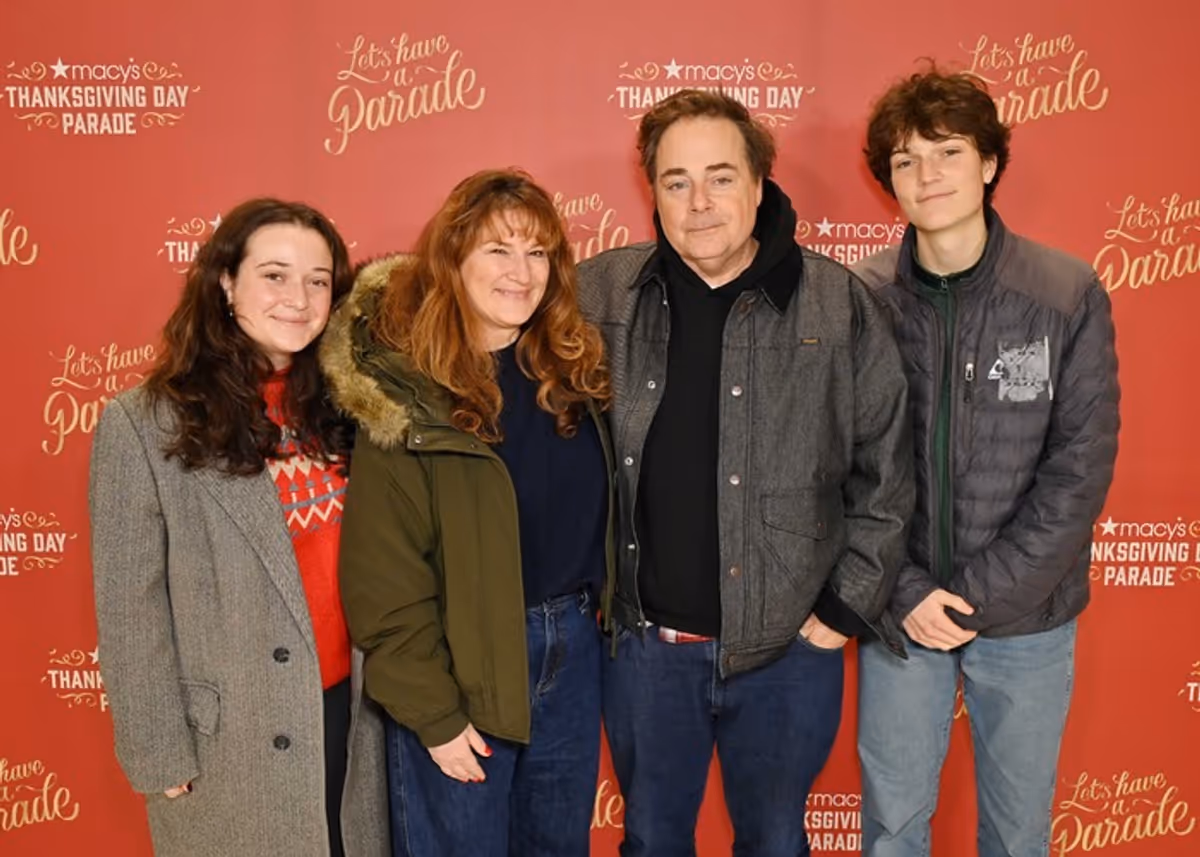 Frances Mckittrick, Ana Gasteyer, Charlie Mckittrick, and Ulysses Mckittrick  at 