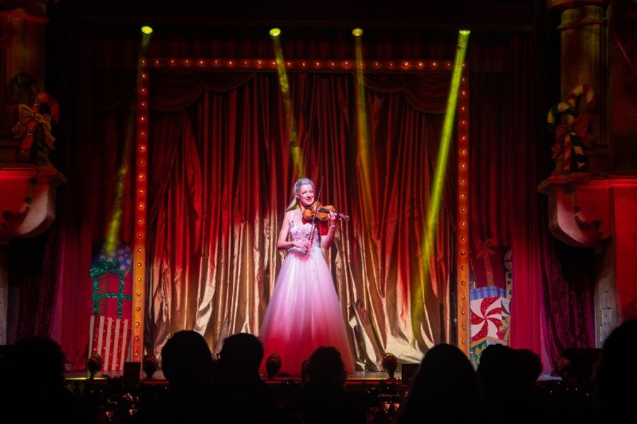 Review: THE MAGIC OF CHRISTMAS, Brick Lane Music Hall Image