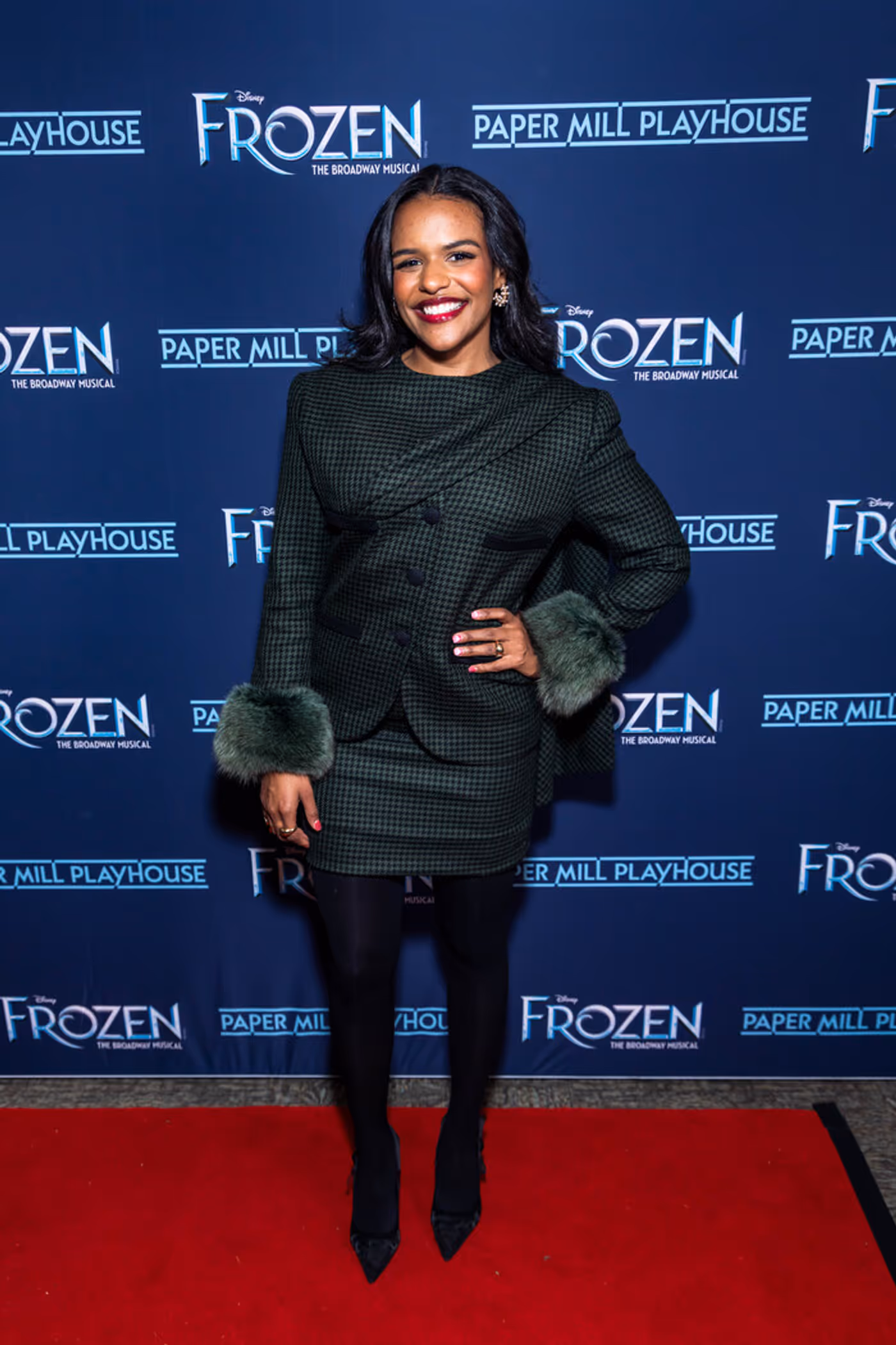 Photos: Disney's FROZEN Opens at Paper Mill Playhouse  Image