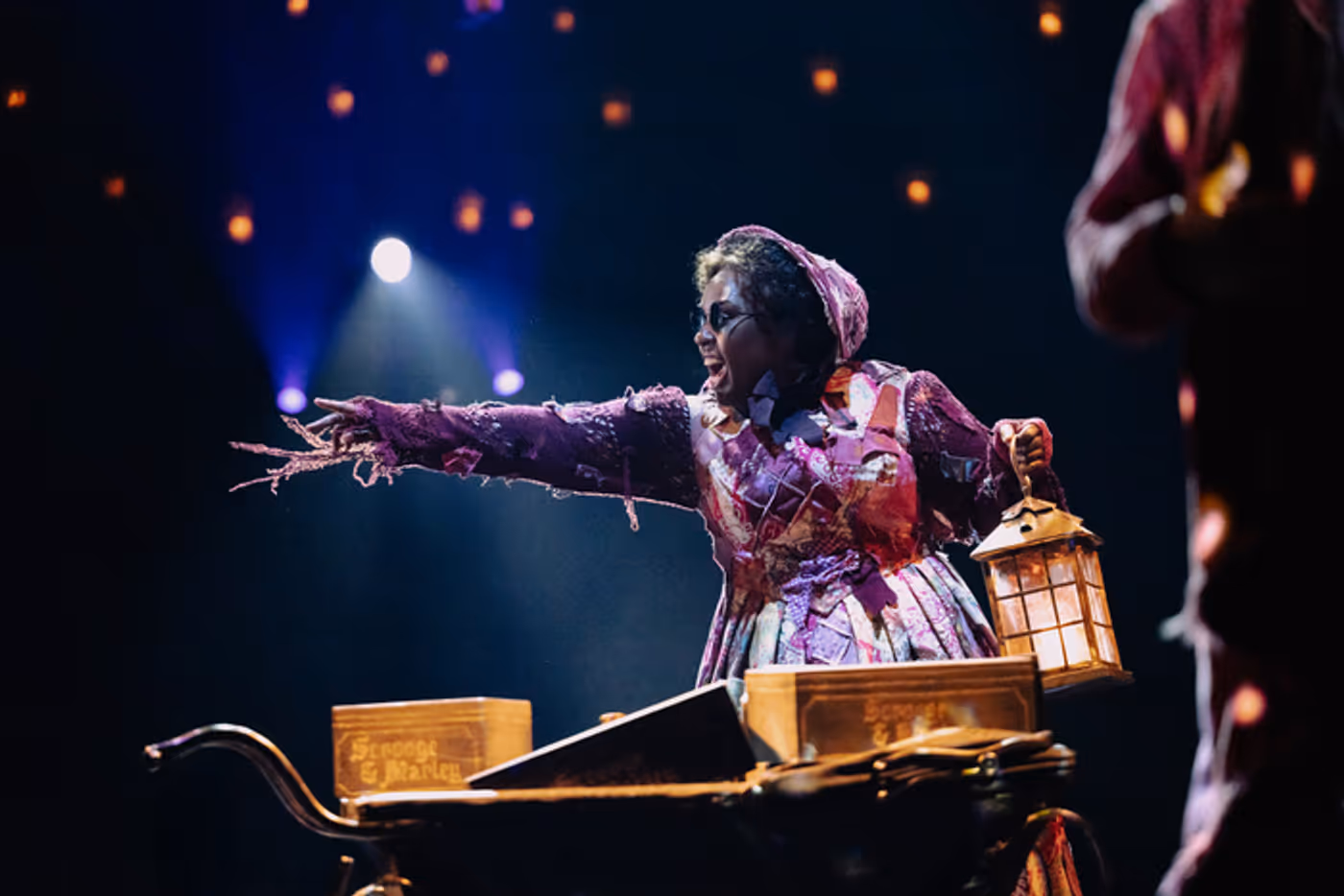 Photos: Michael Cerveris, Julia Knitel and More in A CHRISTMAS CAROL at PAC NYC  Image