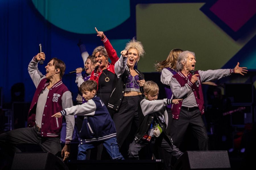 Photos: Sabrina Weckerlin Celebrates 20 Years Onstage With MEIN LEBEN FÜR DIE BÜHNE Concert  Image