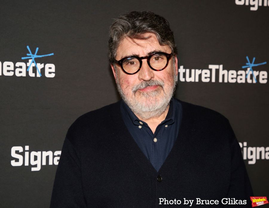 Photos: Alfred Molina Stars in TITLE AND DEED for Signature Theater's Benefit Performance Image