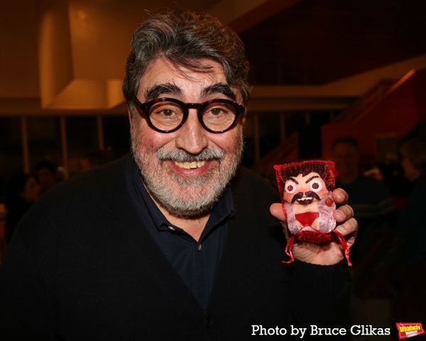 Alfred Molina Photo