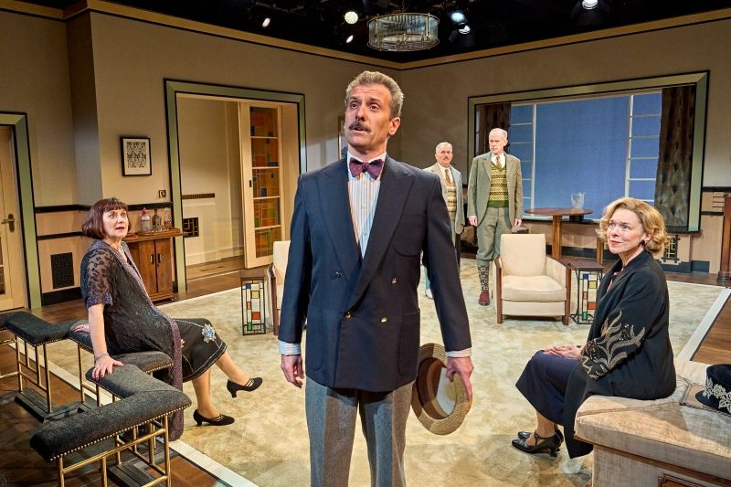 Review: FALLEN ANGELS, Menier Chocolate Factory Image