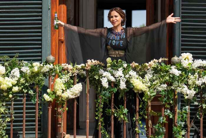 Video/Photos: Ashley Park & More in EMILY IN PARIS Season 5 Trailer  Image