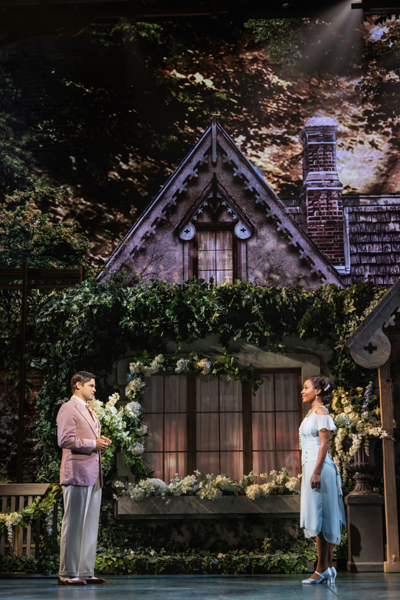 Photos: Jeremy Jordan and Aisha Jackson in THE GREAT GATSBY  Image