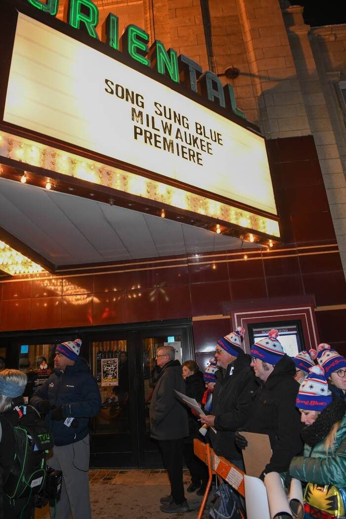 Photos: Hugh Jackman, Craig Brewer & More Attend SONG SUNG BLUE Milwaukee Premiere  Image