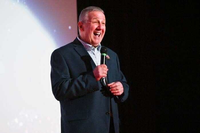 Photos: Hugh Jackman, Craig Brewer & More Attend SONG SUNG BLUE Milwaukee Premiere  Image