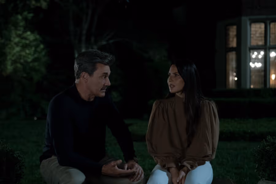 Photos: First Look at Apple's YOUR FRIENDS & NEIGHBORS Season 2 Image