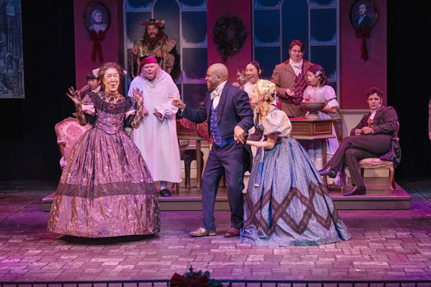 Photos: 45th Annual A CHRISTMAS CAROL At South Coast Repertory  Image
