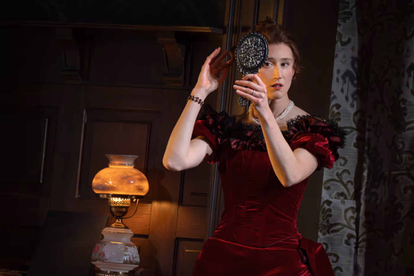 Photos: Marianna Gailus and More Star in HEDDA GABLER at Yale Repertory Theatre  Image