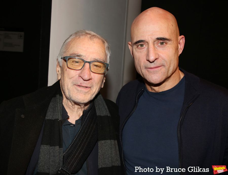 Photos: Robert DeNiro Visits OEDIPUS on Broadway Starring Mark Strong and Lesley Manville Image