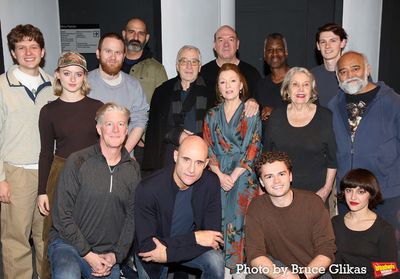 Robert DeNiro with the cast of Oedipus Photo
