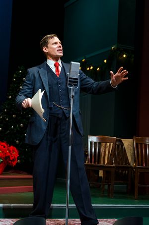 Tony Roach @ BroadwayWorld Tony Roach Photo