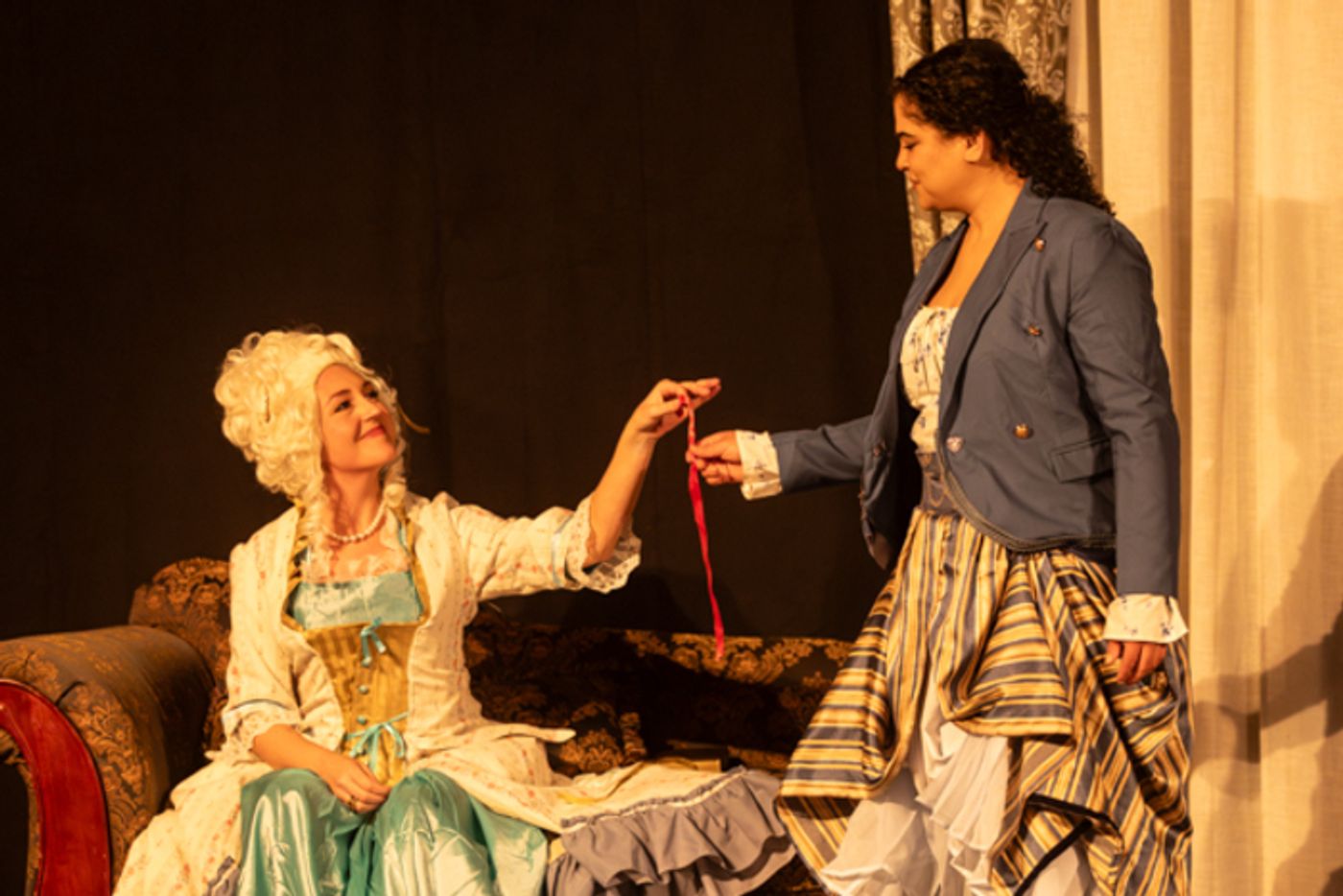 Photos: First look at Curtain Players’ THE REVOLUTIONISTS  Image