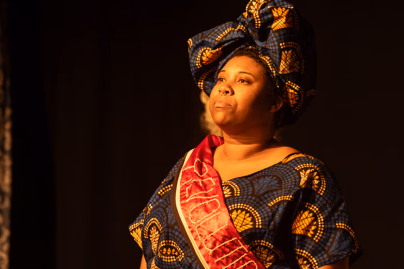 Photos: First look at Curtain Players’ THE REVOLUTIONISTS  Image