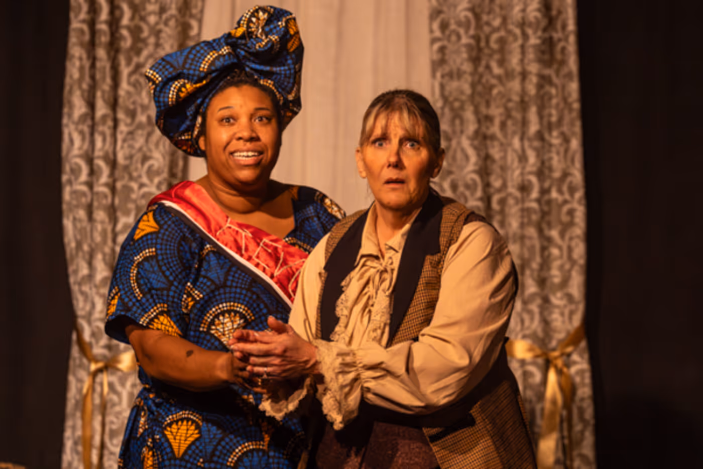 Photos: First look at Curtain Players’ THE REVOLUTIONISTS  Image