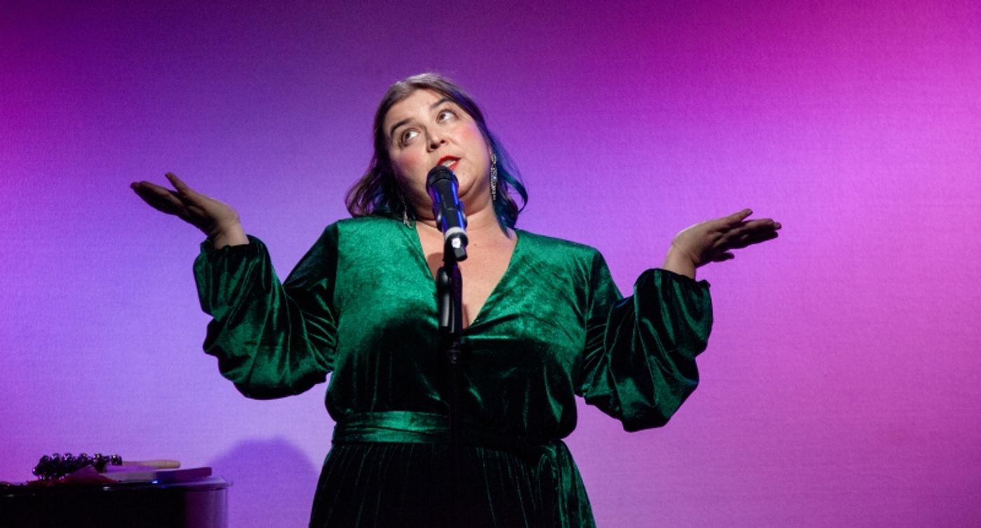 Review: Lena Moy-Borgen's A VERY JEWISH CHRISTMAS STORY A Real Gift at Don't Tell Mama Review: Lena Moy-Borgen's A VERY JEWISH CHRISTMAS STORY A Real Gift at Don't Tell Mama Image