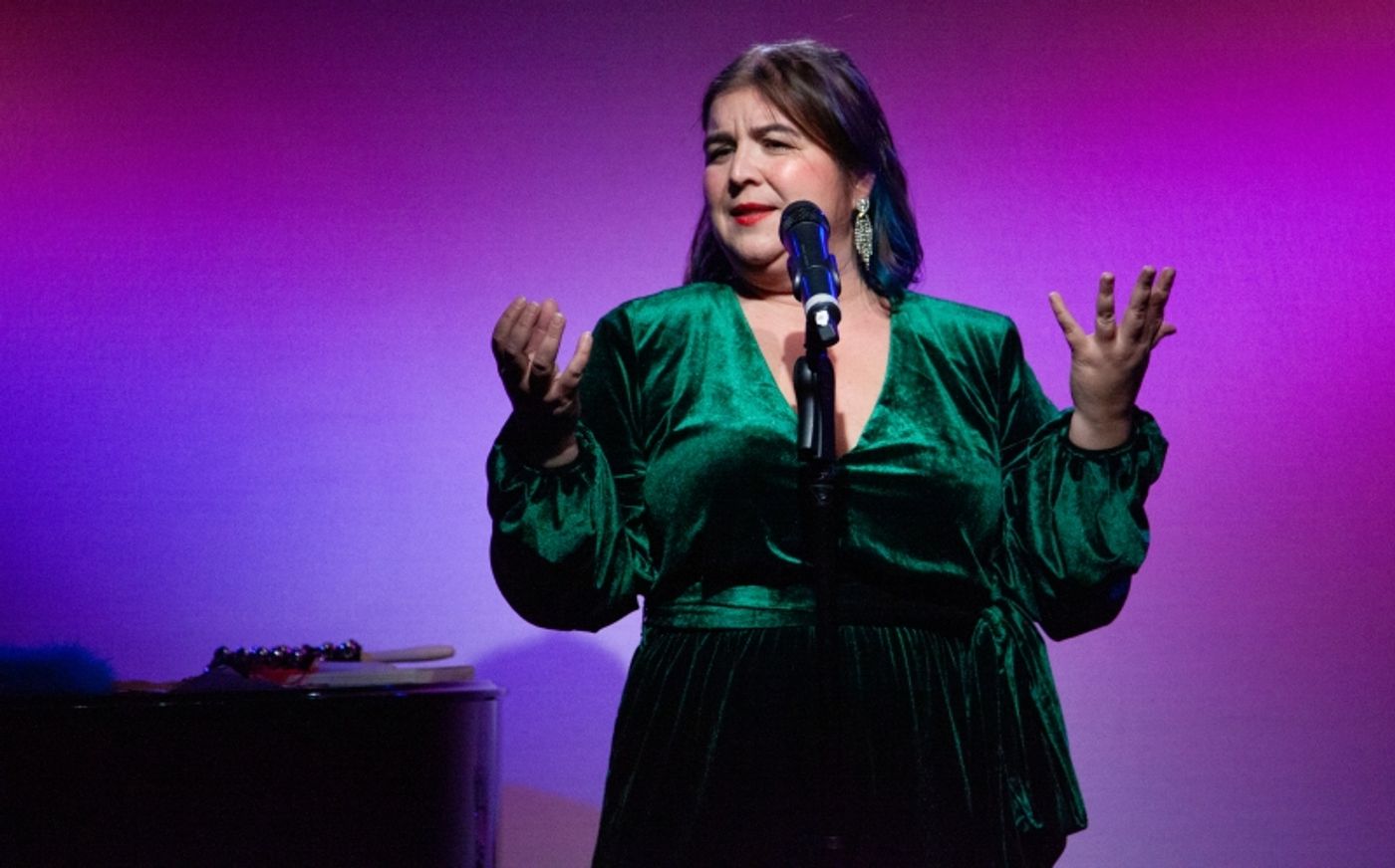 Review: Lena Moy-Borgen's A VERY JEWISH CHRISTMAS STORY A Real Gift at Don't Tell Mama Review: Lena Moy-Borgen's A VERY JEWISH CHRISTMAS STORY A Real Gift at Don't Tell Mama Image