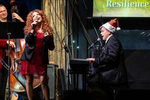 Kelli Rabke, John Fischer Photo