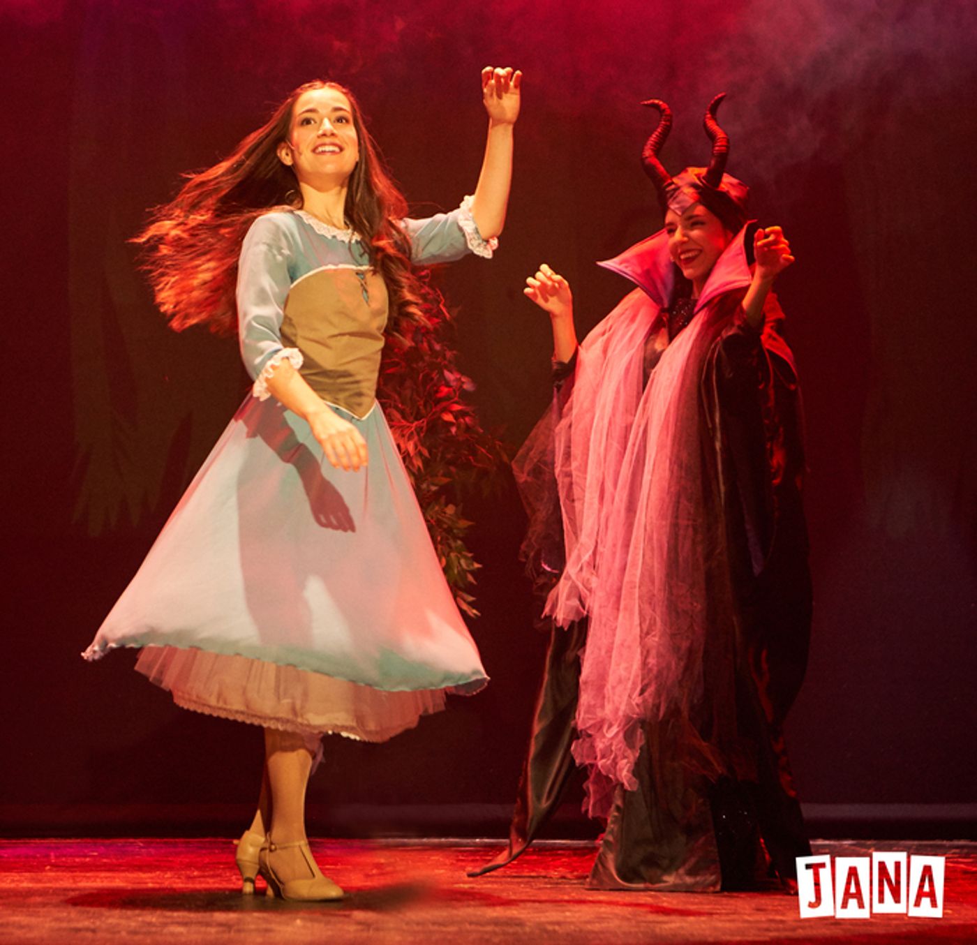 PHOTOS: LA BELLA DURMIENTE Y EL BOSQUE ESCONDIDO llega al Teatro La Latina estas Navidades PHOTOS: LA BELLA DURMIENTE Y EL BOSQUE ESCONDIDO llega al Teatro La Latina estas Navidades Image