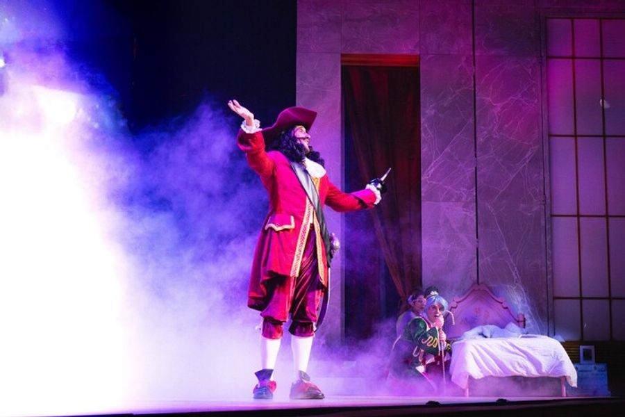 PHOTOS: No te pierdas las nuevas imágenes de escena de CHRISTMAS DREAMS Image