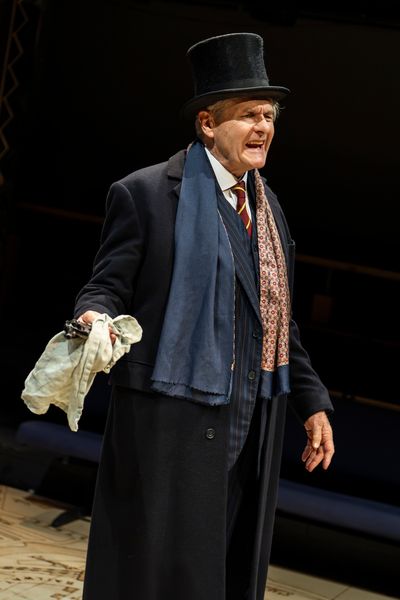 Robert Bathurst Photo