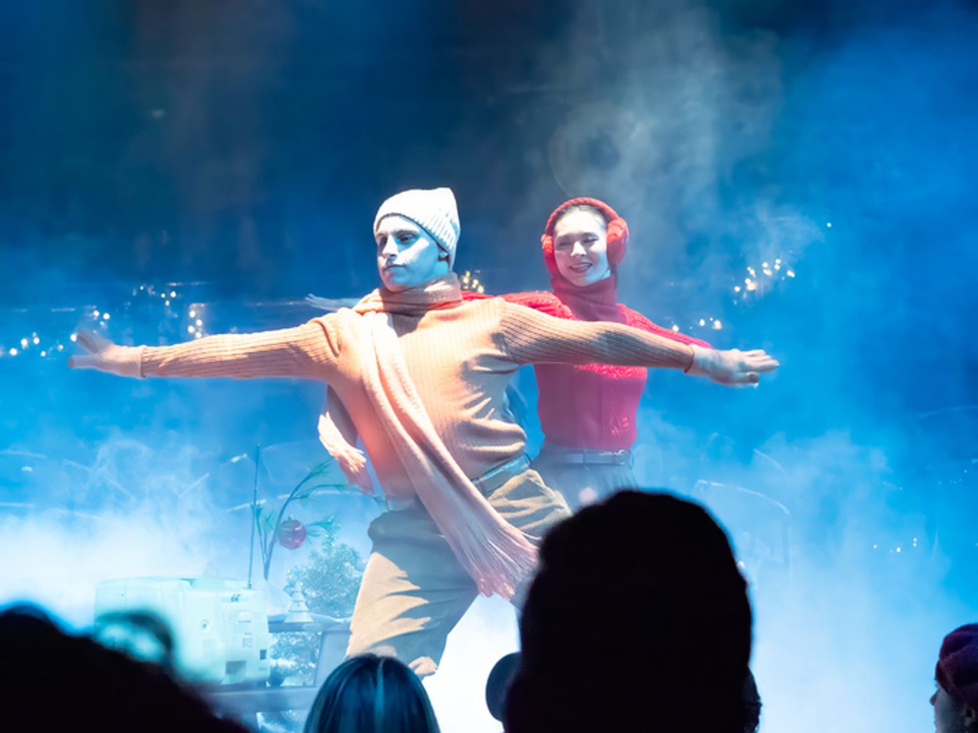 Photos: Opening Night of TINSELCOLOR: HOLIDAY SOUNDTRACKS LIVE At CineVita  Image