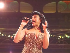 Dionne Gipson @ BroadwayWorld Dionne Gipson Photo