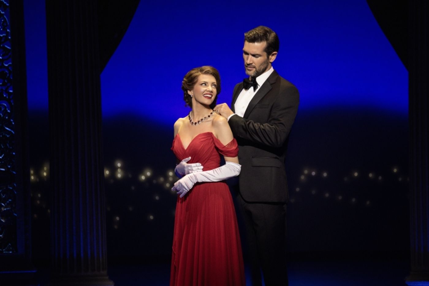REVIEW: Taking The Rom Com Hit To Stage, PRETTY WOMAN THE MUSICAL Remains Faithful To The Movie  Image