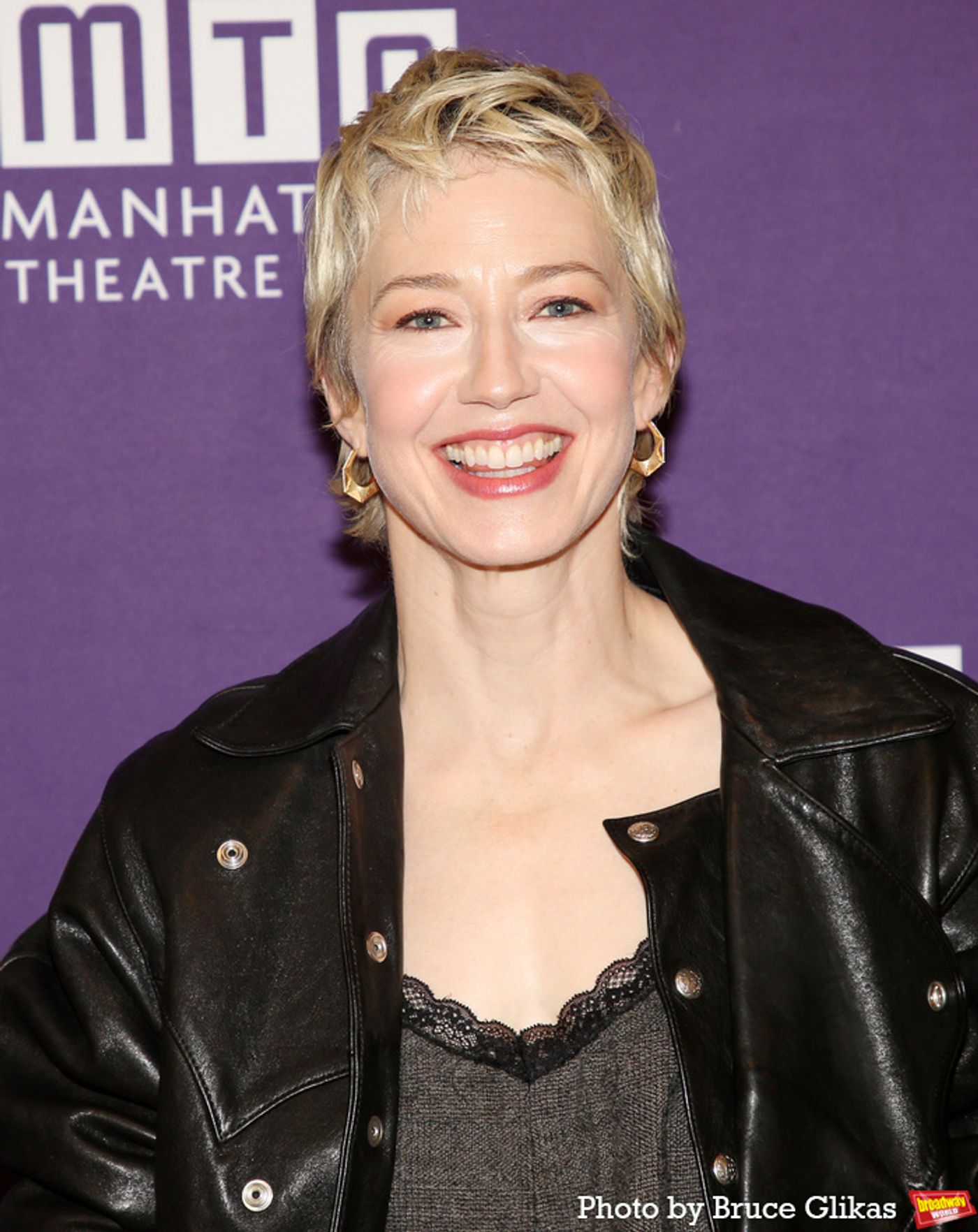 Photos: Carrie Coon and the Cast of BUG Meets the Press  Image