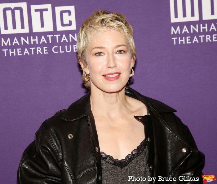 Photos: Carrie Coon and the Cast of BUG Meets the Press — photo 11 of 21