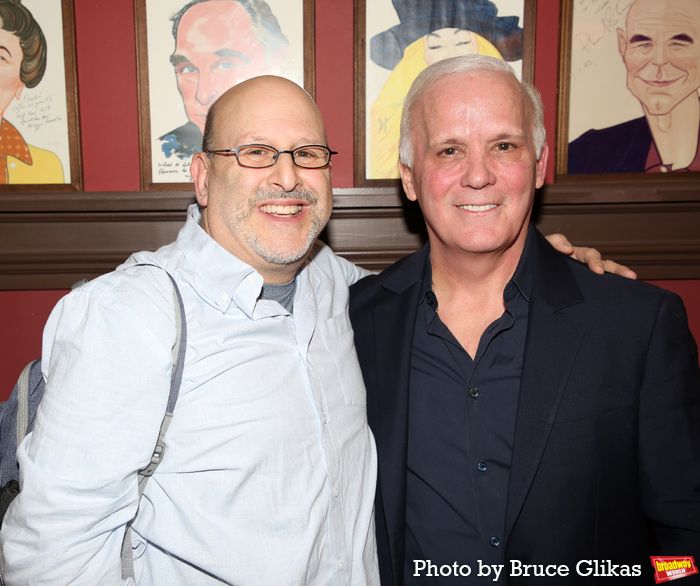 Photos: Scott Elllis Receives Portrait at Sardi's — photo 38 of 67
