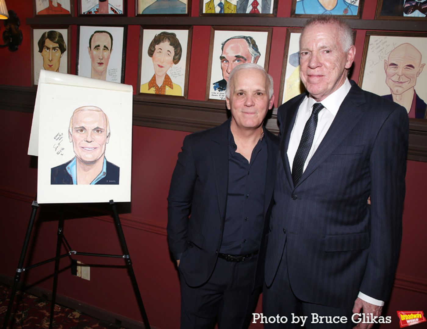 Photos: Scott Elllis Receives Portrait at Sardi's  Image