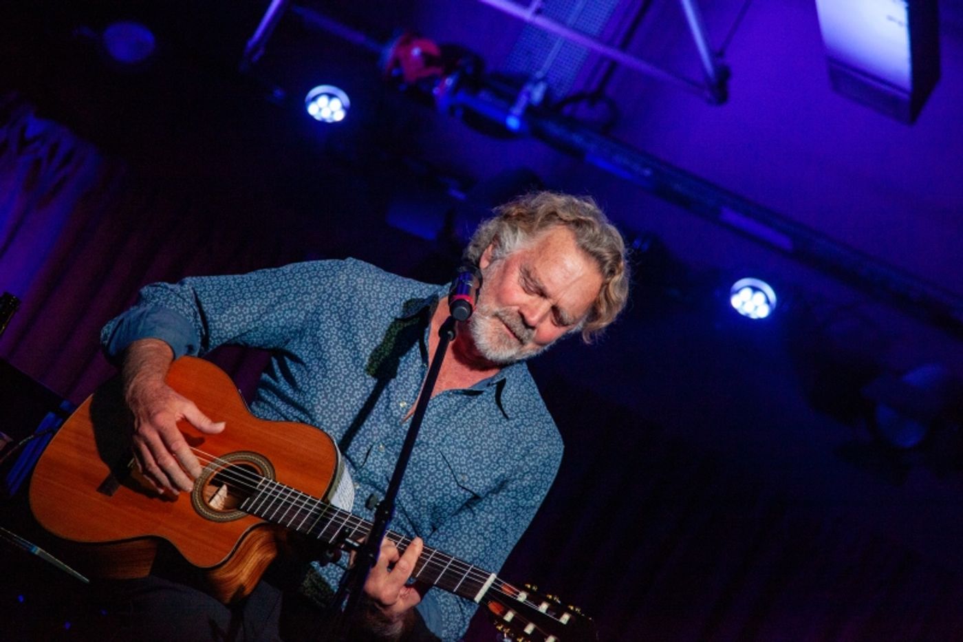 Review: JOHN SCHNEIDER Has Hits And Misses at The Green Room 42 Review: JOHN SCHNEIDER Has Hits And Misses at The Green Room 42 Image