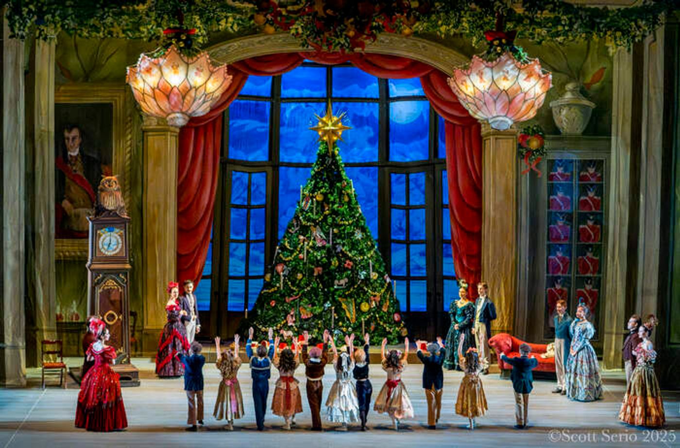 Review: Philadelphia Ballet's Holiday Staple The Nutcracker Returns to the Academy of Music Review: Philadelphia Ballet's Holiday Staple The Nutcracker Returns to the Academy of Music Image